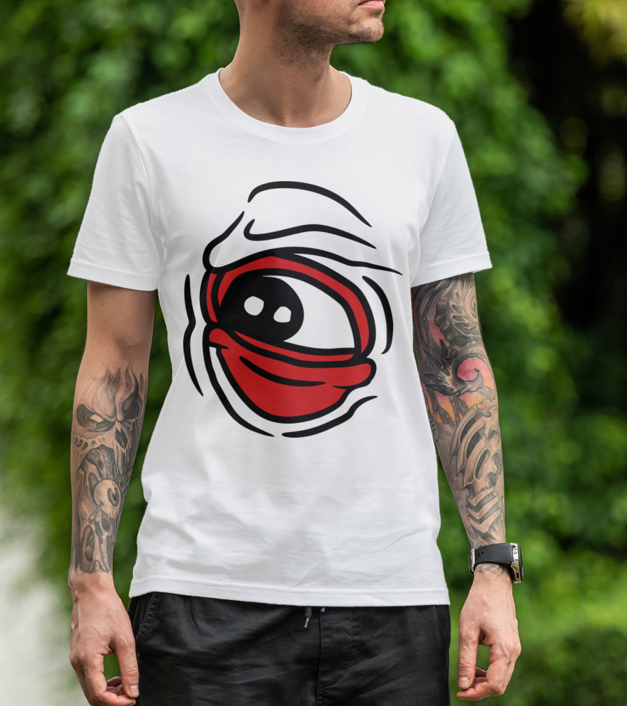 Big Giant Creepy Monster Eye Halloween Horror T-Shirt