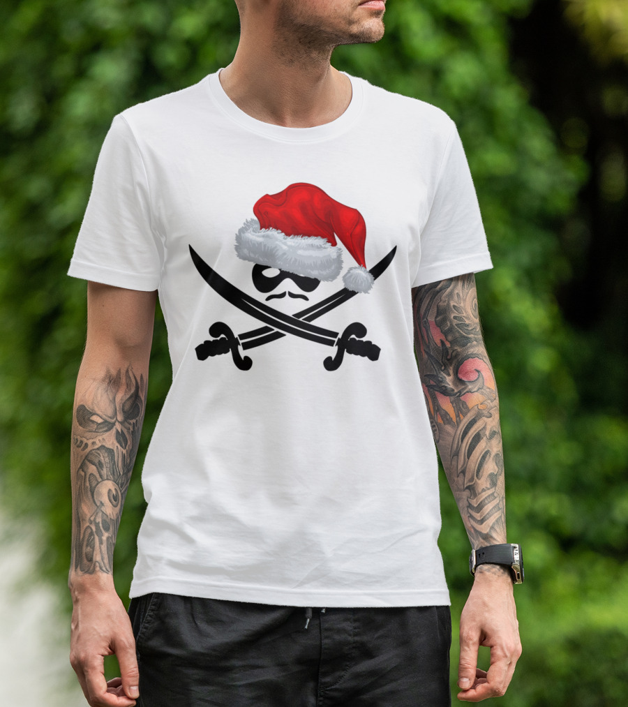 Dread Pirate Santa Skull Hat Crossed Swords T-Shirt