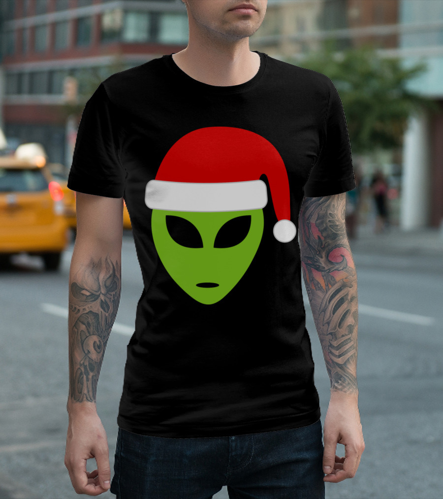 Santa Hat Funny Christmas Alien T-Shirt