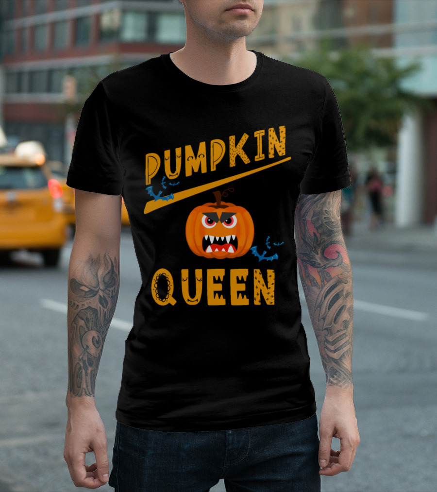 PUMPKIN QUEEN Angry Jack-O'-Lantern with Bats T-Shirt