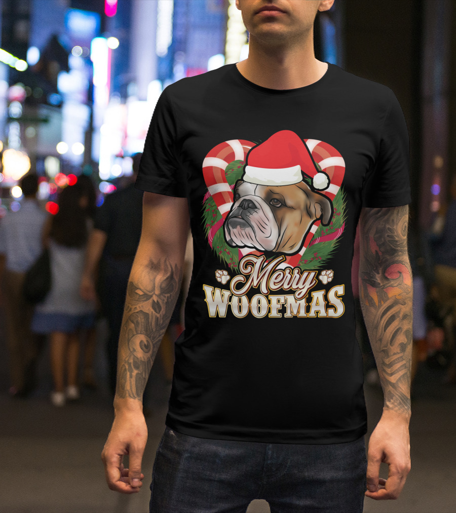 Merry Woofmas English Bulldog Santa Hat Candy Canes T-Shirt