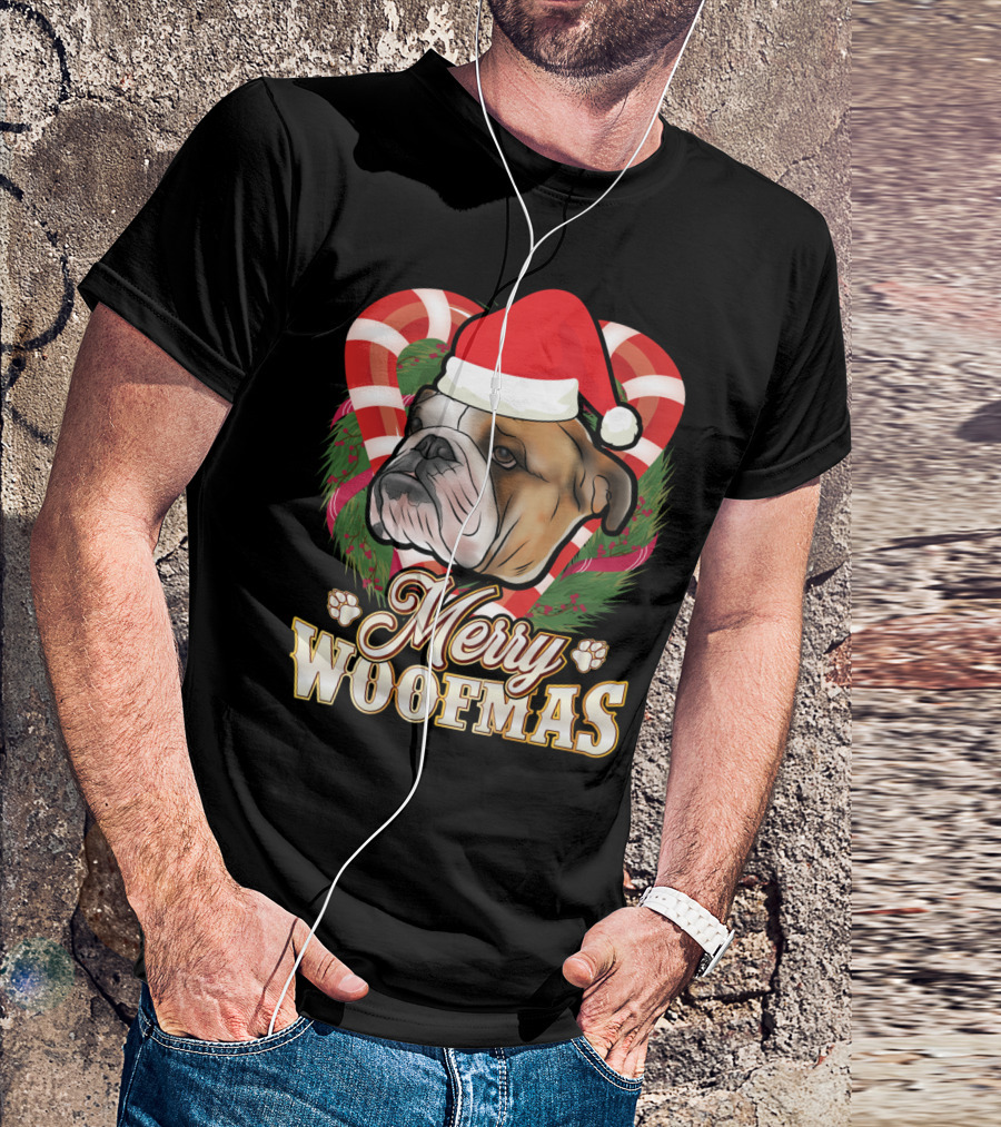 Merry Woofmas English Bulldog Santa Hat Candy Canes T-Shirt