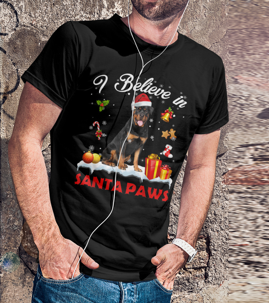 I Believe In Santa Paws Funny Santa Rottweiler Claus Dog T-Shirt
