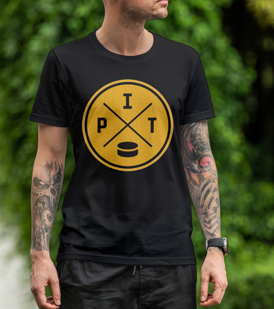Pittsburgh Hockey PIT Circular Logo With Puck T-Shirt