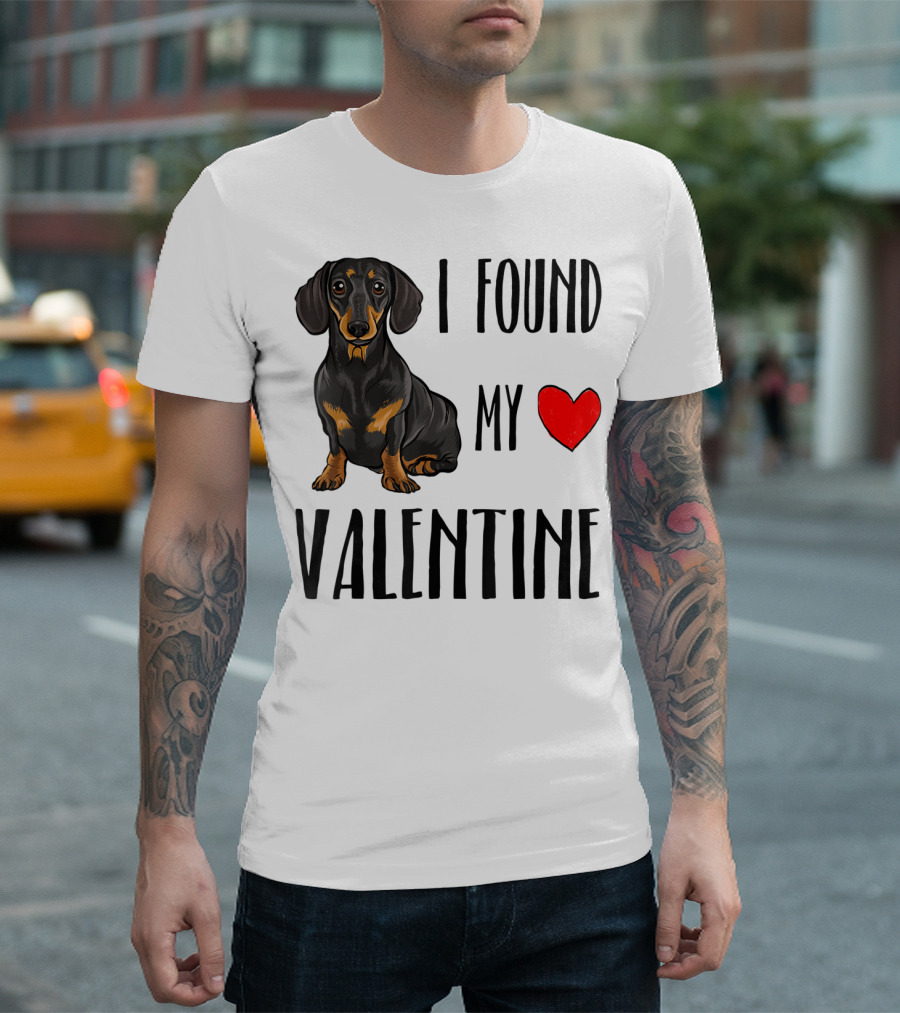 I Found My Valentine Black Dachshund Dog Heart T-Shirt