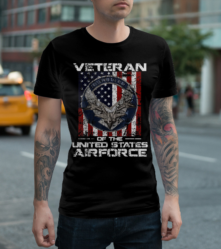 Veteran Of The United States Air Force Cross Into The Blue American Flag Veteran Day T-Shirt