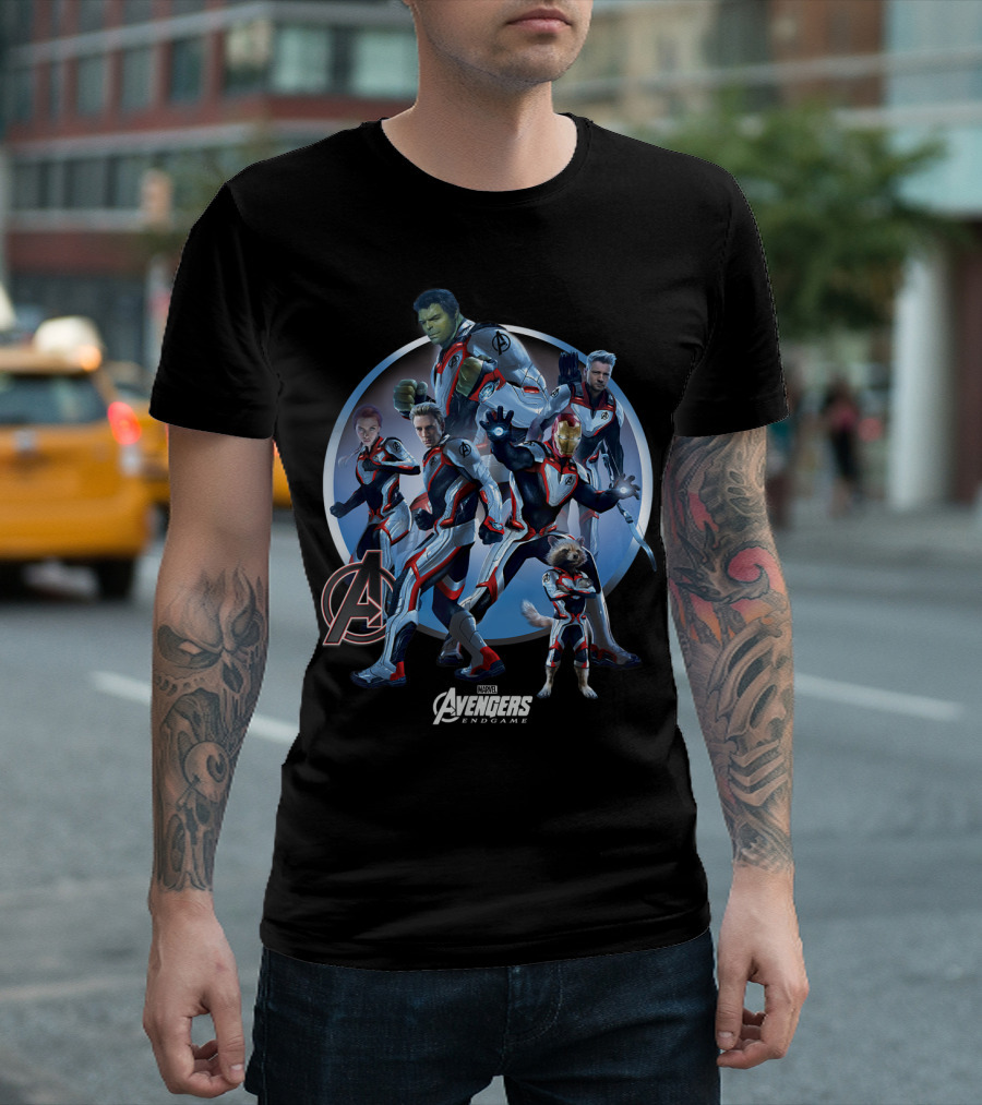 Marvel Avengers Endgame United Quantum Suit Team Assembly T-Shirt