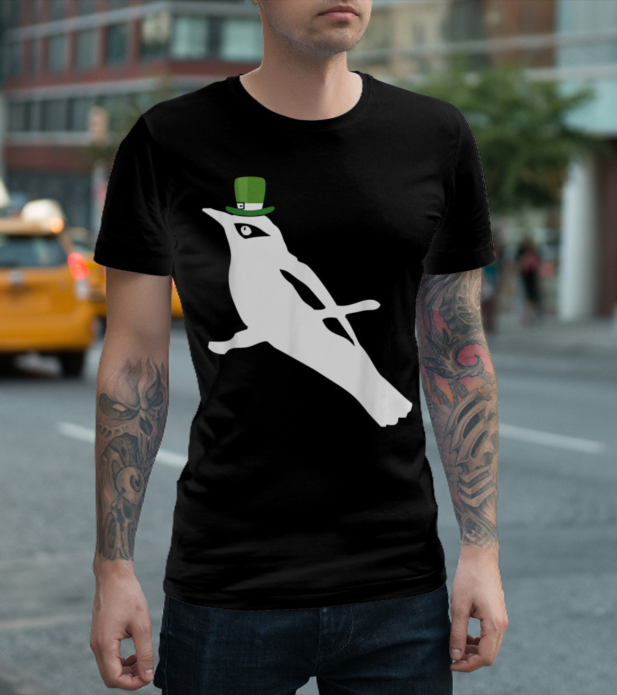 Baltimore Oriole Leprechaun St Patrick's Irish Bird T-Shirt