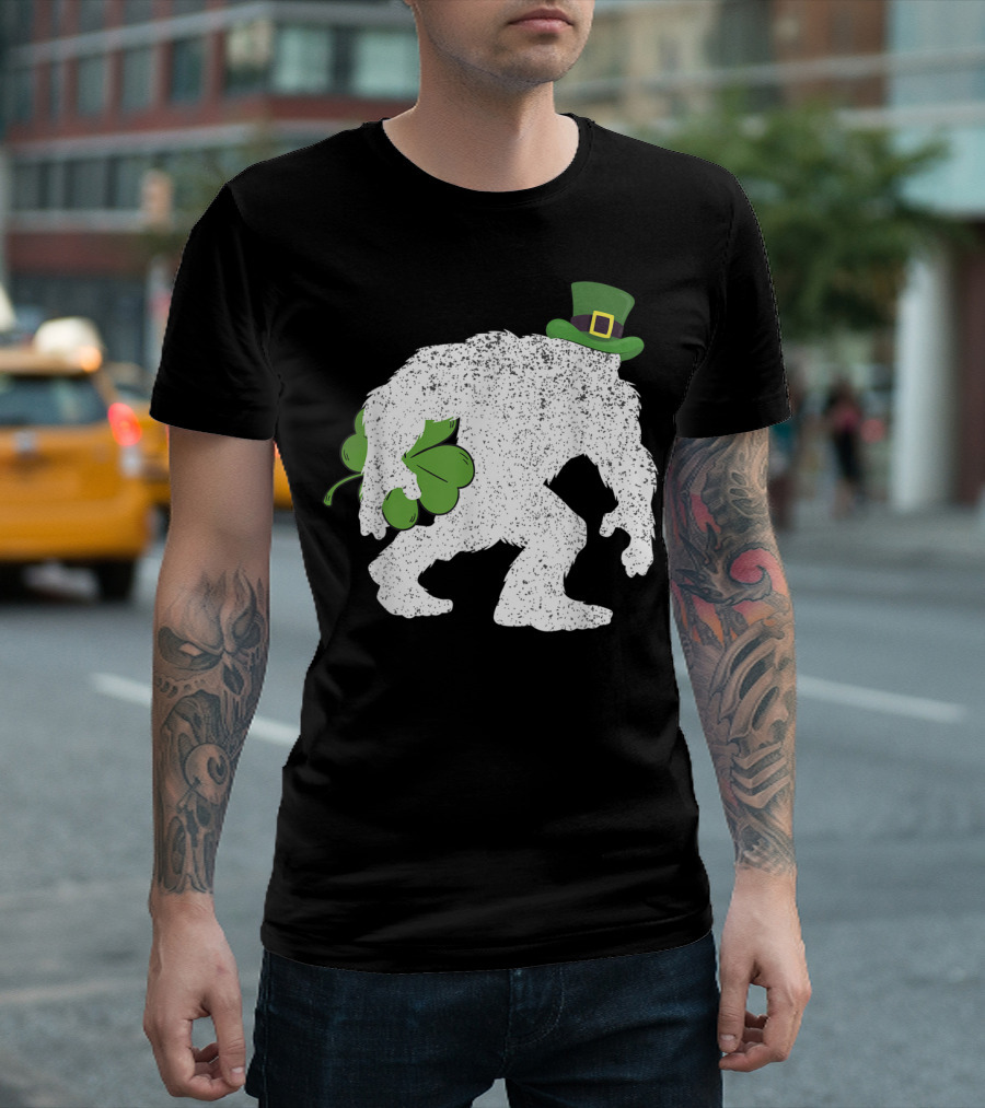 Bigfoot Leprechaun Love Lucky Clover Hat T-Shirt