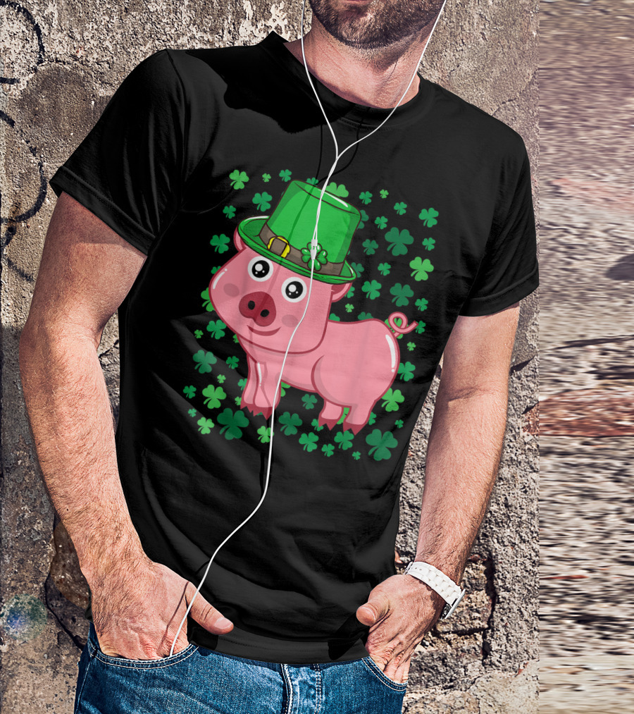 Irish Pig With Leprechaun Hat And Shamrocks Funny St Patrick's Day T-Shirt