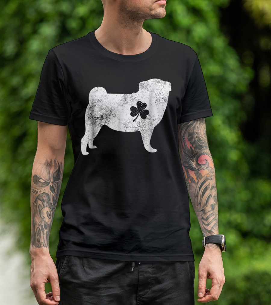 Pug With Clover Silhouette St Patrick's Day T-Shirt