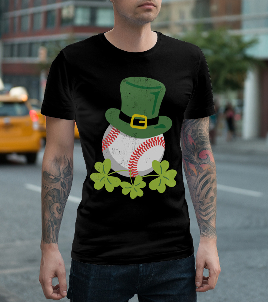 Baseball Shamrock Hat St Patrick's Day Fan T-Shirt