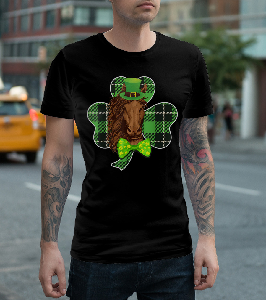 Shamrock Horse With Leprechaun Hat And Bow Tie St Patrick's Day T-Shirt