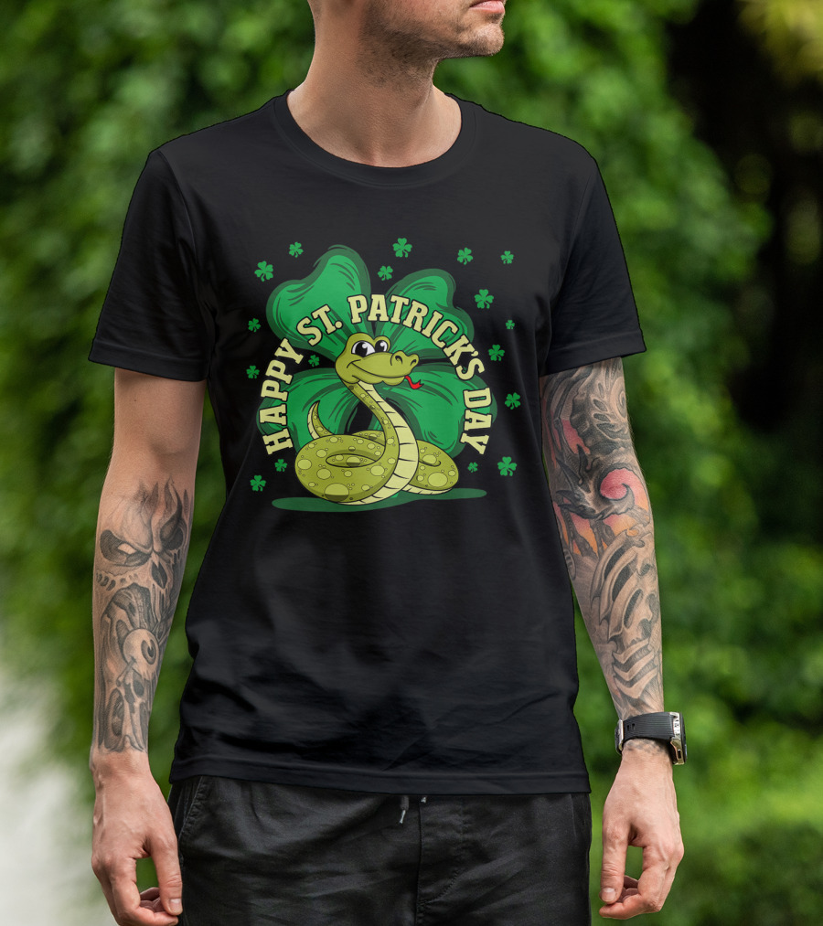 Happy St. Patrick's Day Irish Green Shamrock Snake T-Shirt