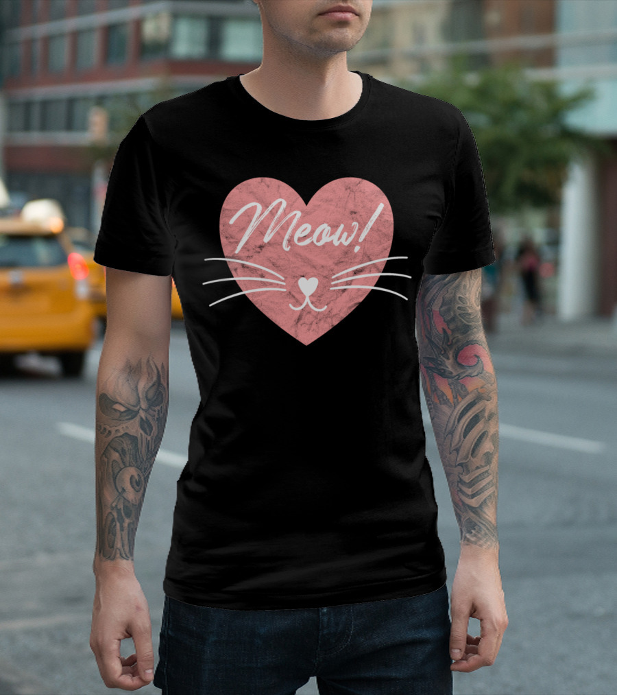 Meow Cute Pink Heart Cat Kitten Lovers T-Shirt