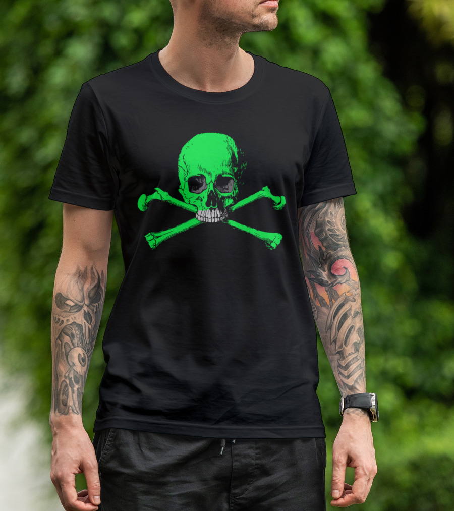 Toxic Green Skull Halloween Horror Crossbones T-Shirt