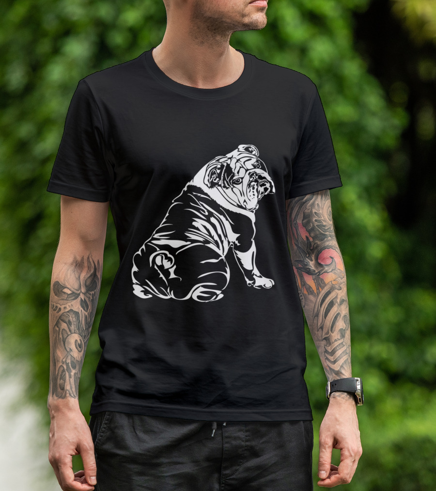Funny English Bulldog Dog Sitting Pose Iconic T-Shirt