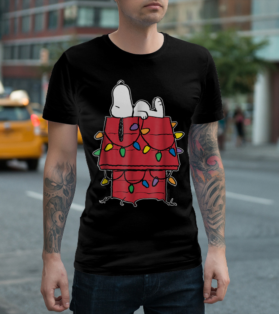 Peanuts Snoopy Christmas Lights Doghouse T-Shirt