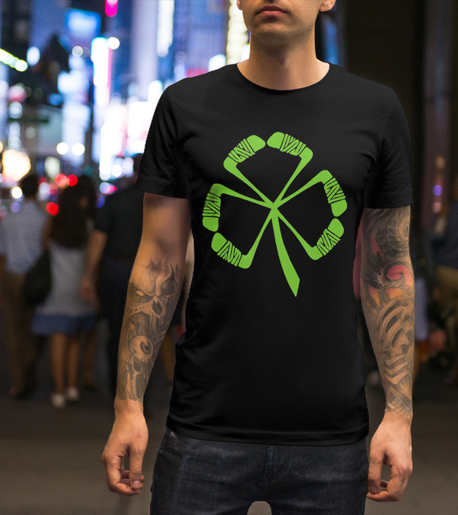 Funny St Patrick's Day Clover With Hockey Sticks T-Shirt