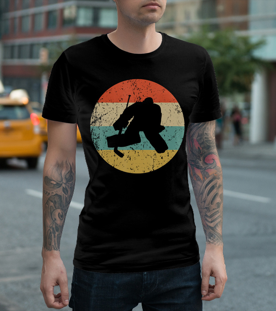 Hockey Vintage Goalie Silhouette Retro Circle Stripes T-Shirt