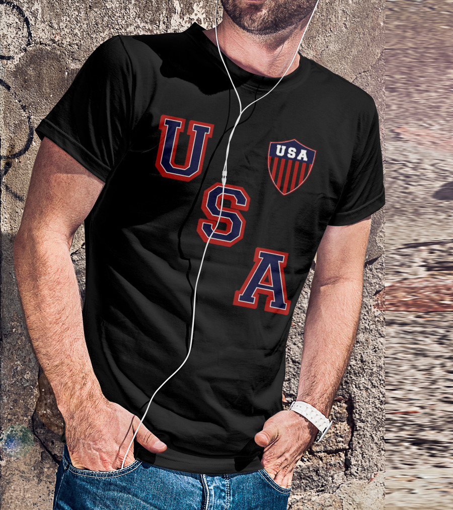 USA Vintage 80s Throwback Hockey Jersey Shield T-Shirt