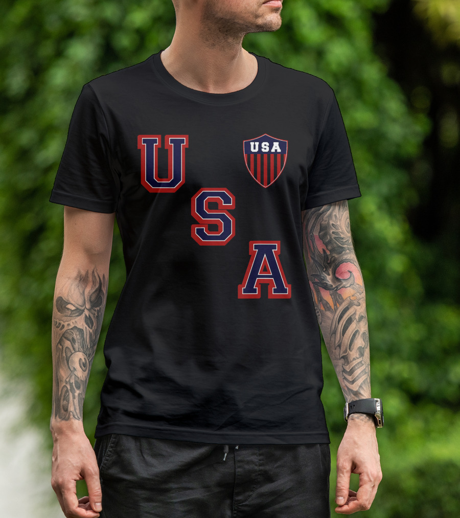 USA Vintage 80s Throwback Hockey Jersey Shield T-Shirt