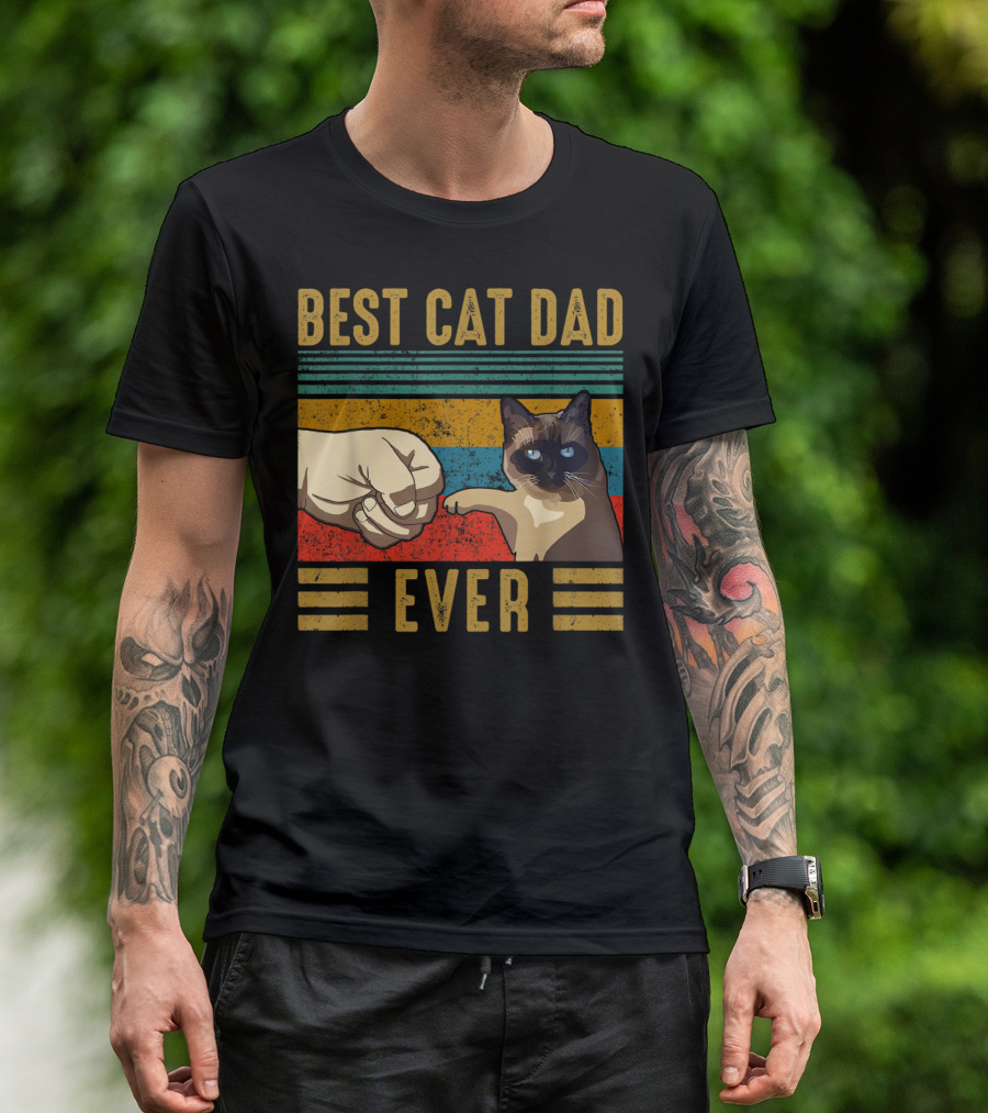BEST CAT DAD EVER Retro Vintage Fist Bump Cat T-Shirt