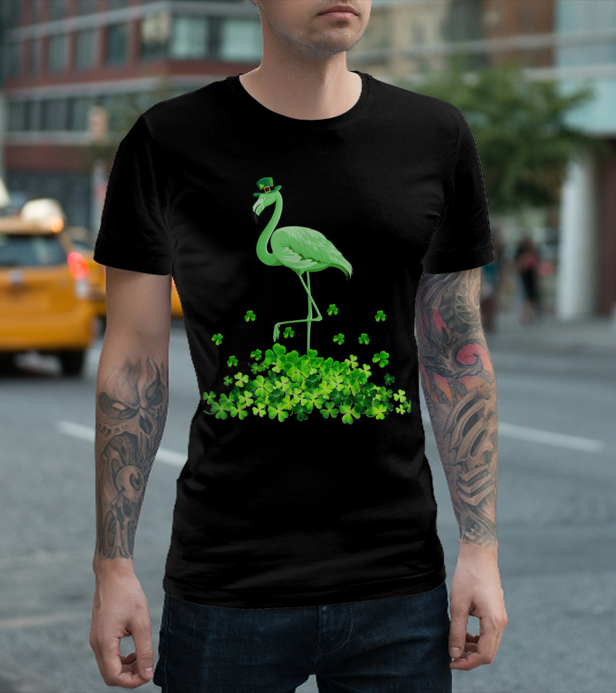 Funny St Patricks Day Flamingo Irish Women Shamrocks T-Shirt