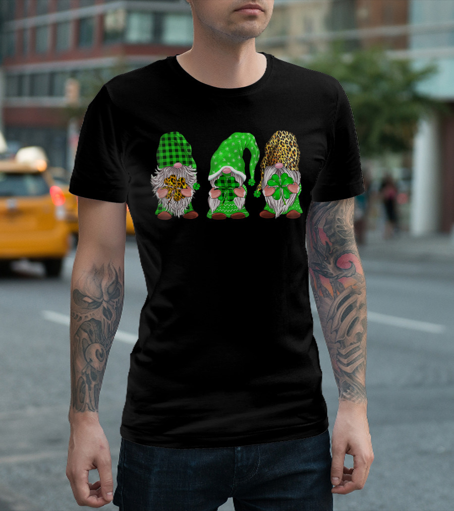 Leprechaun Irish Gnomes Shamrock Green Leopard Plaid T-Shirt