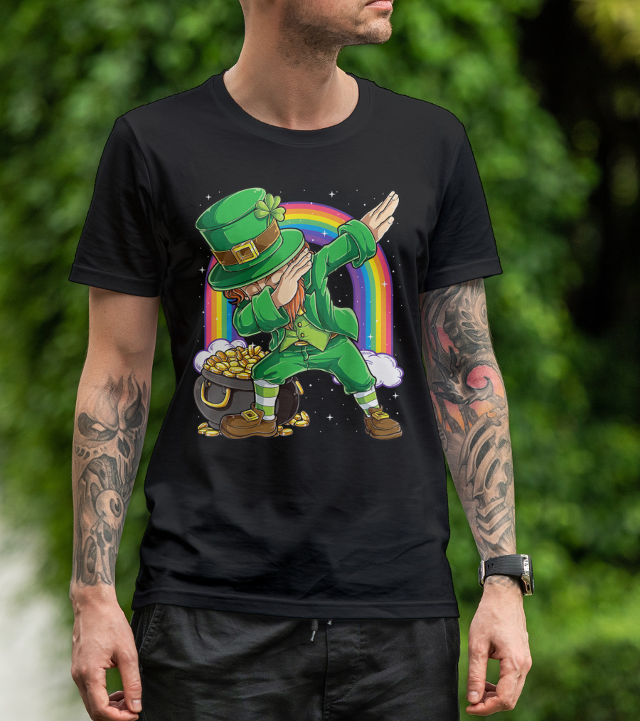 St Patricks Day Dabbing Leprechaun Rainbow Pot Of Gold T-Shirt