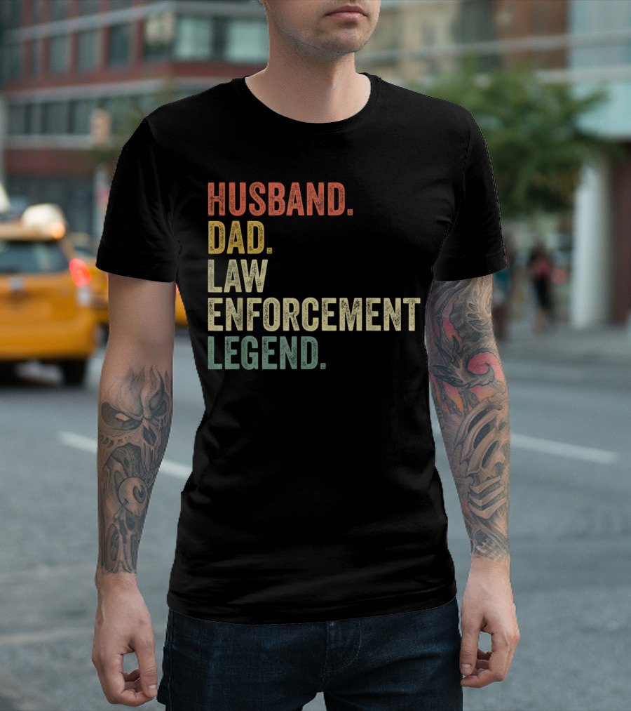 Husband Dad Law Enforcement Legend Mens Retired Police T-Shirt
