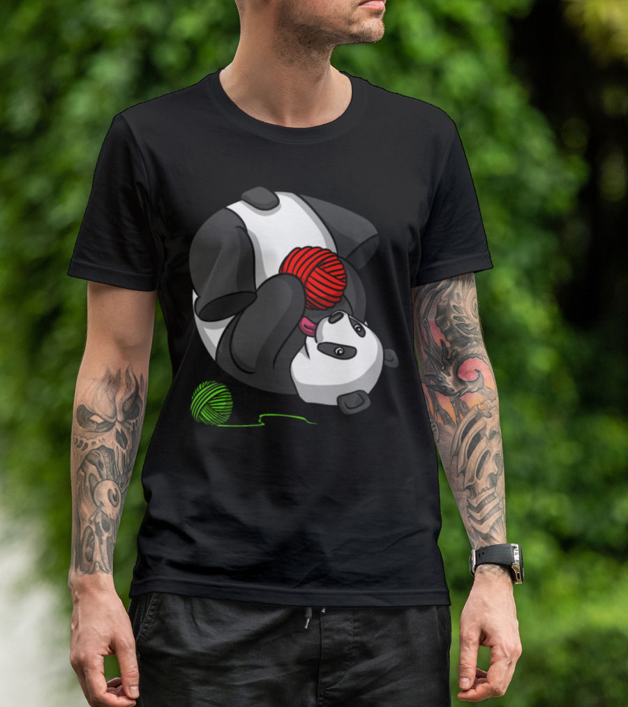 Panda Bear Knitting With Red And Green Yarn T-Shirt