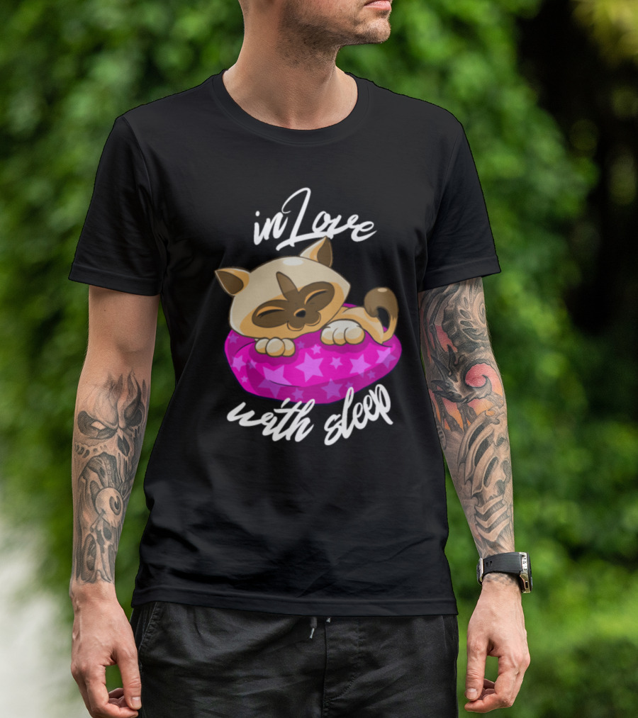 In Love With Sleep Cuddly Cat On Star Pillow T-Shirt