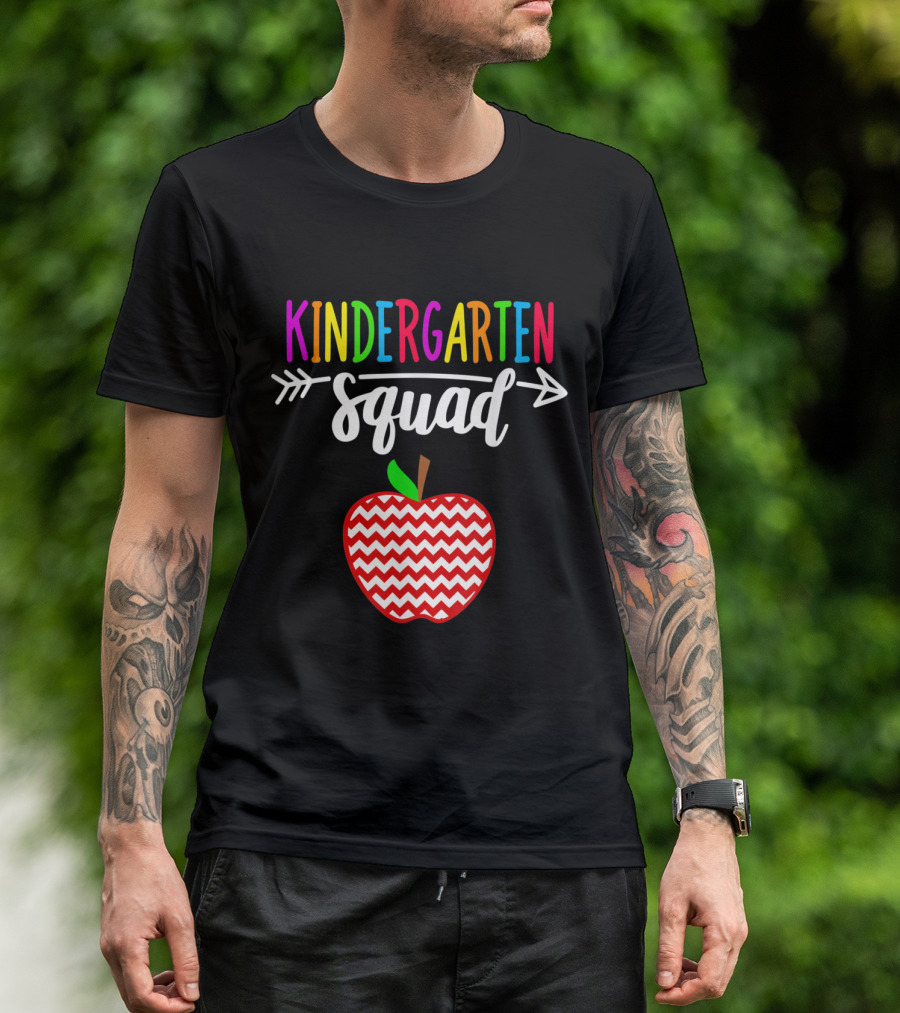 Kindergarten Squad Red Chevron Apple T-Shirt