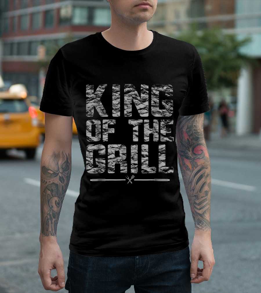 King Of The Grill With BBQ Utensils Crossed T-Shirt