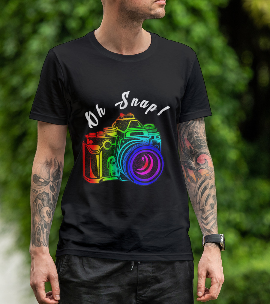 Oh Snap Colorful Retro Camera Illustration With Rainbow Lens Vintage Humorous Photographer Phrase T-Shirt
