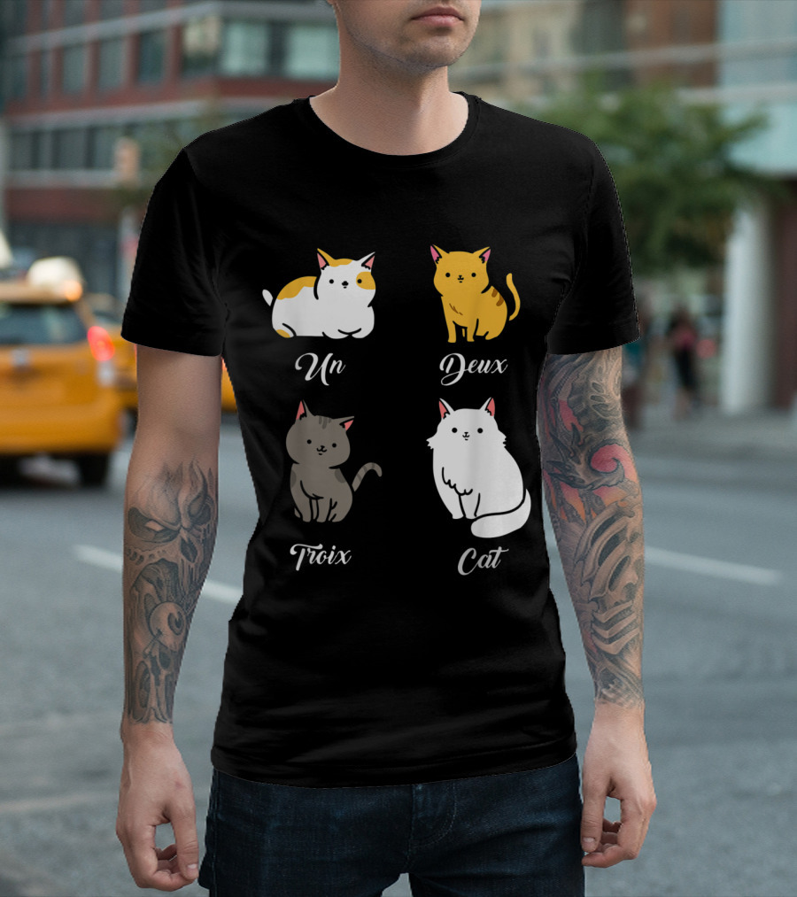 Un Deux Trois Cat Pun with Four Cute Illustrated Cats T-Shirt