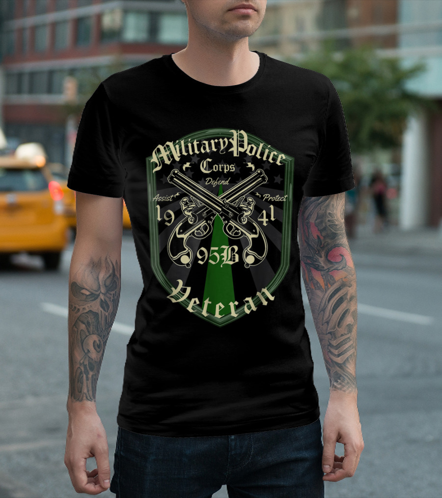 Veteran Military Police Corps 95 Bravo 1941 Assist Protect Defend T-Shirt
