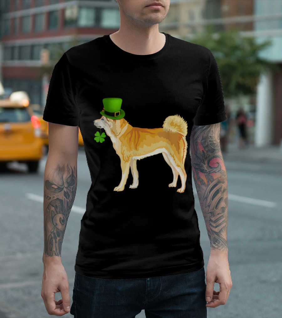 St Patrick's Day Akita Inu Dog With Irish Clover And Green Hat T-Shirt