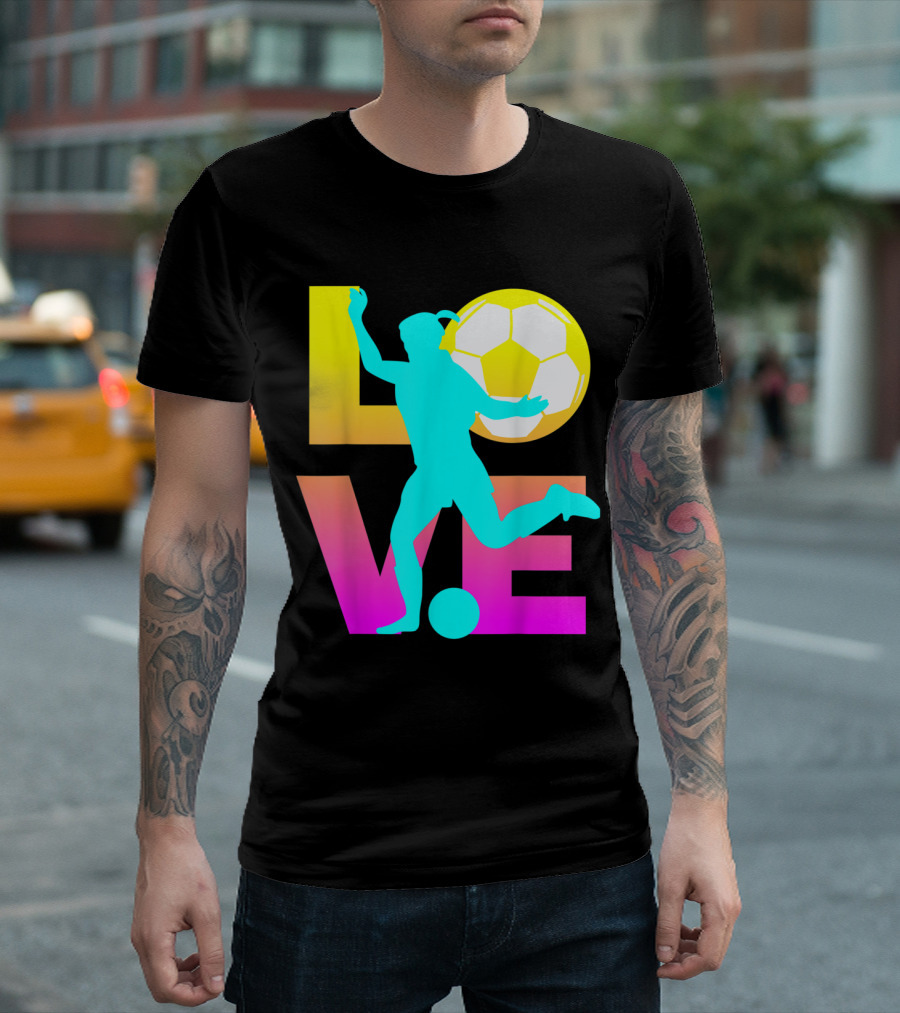 LOVE Women Teen Girls Soccer Athlete Silhouette with Soccer Ball T-Shirt