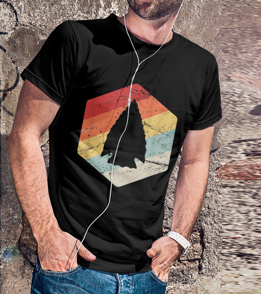 Retro Vintage Arrowhead With Distressed Rainbow Hexagon Background T-Shirt