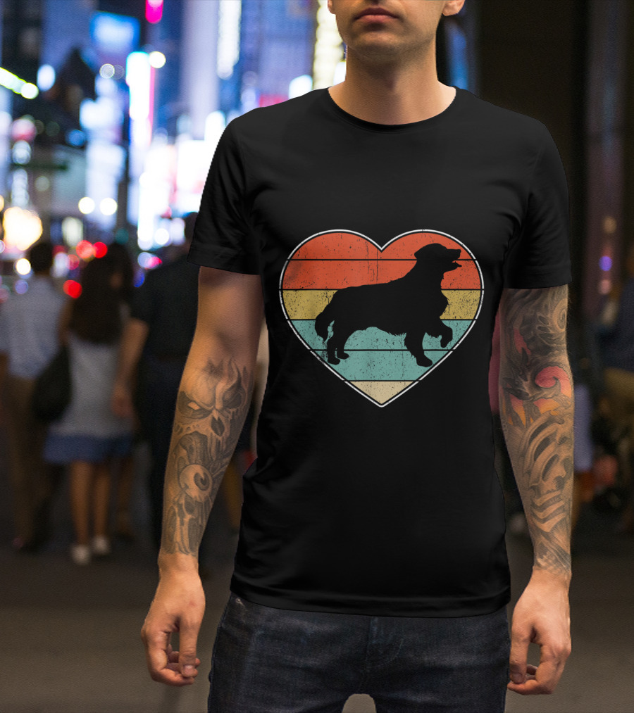Retro Golden Retriever Heart Silhouette With Vintage Stripes T-Shirt