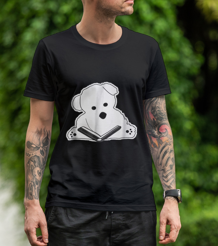Cozy Teddy Bear With Open Book Relaxed Reading Pose T-Shirt