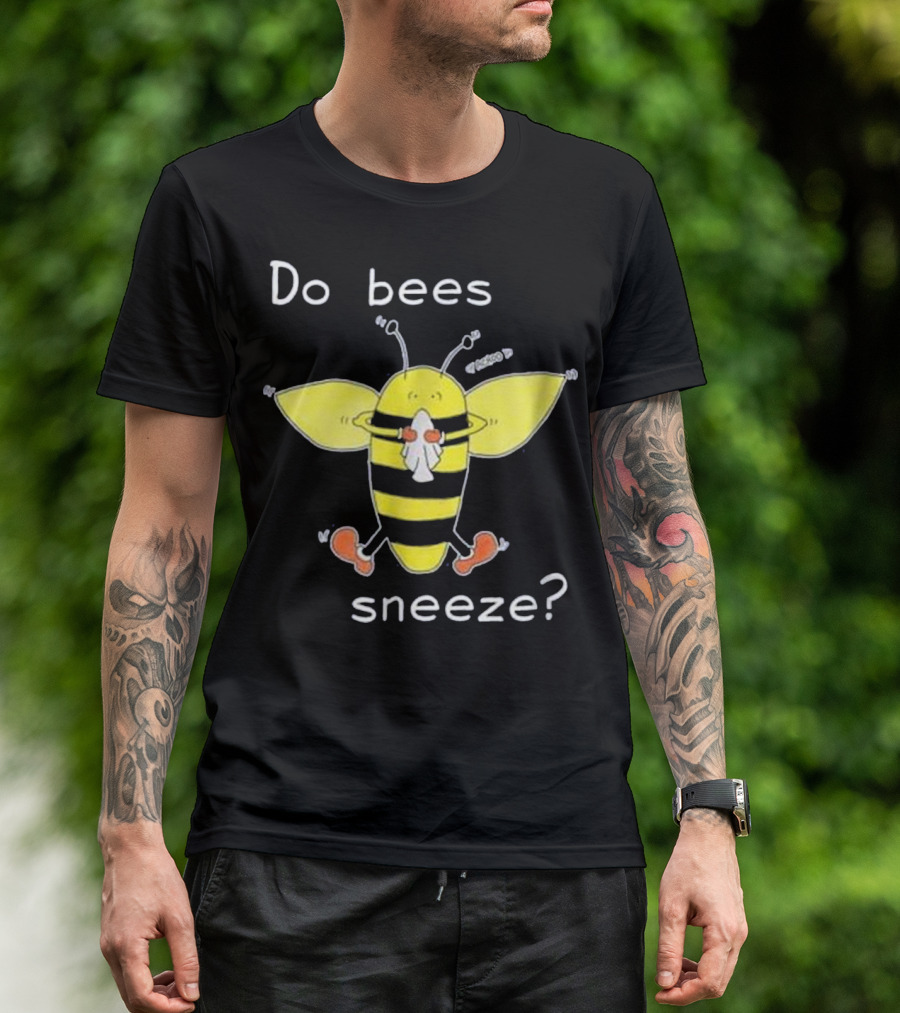 Funny Cartoon Bee Holding Tissue Asking Do Bees Sneeze Question T-Shirt