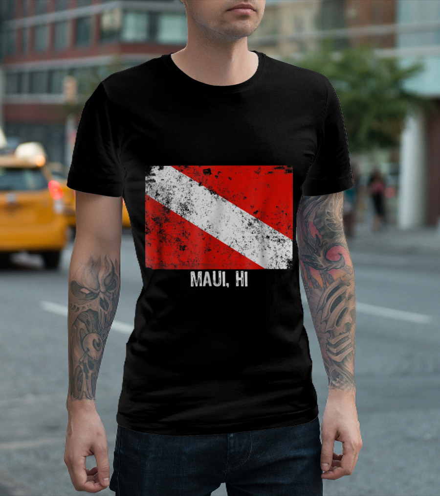 Vintage Maui HI Red White Scuba Diving Flag T-Shirt