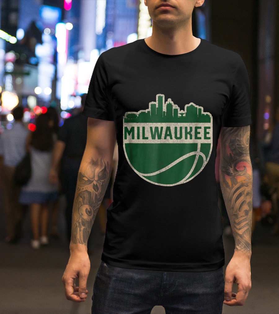 Vintage Milwaukee Wisconsin Cityscape Basketball T-Shirt