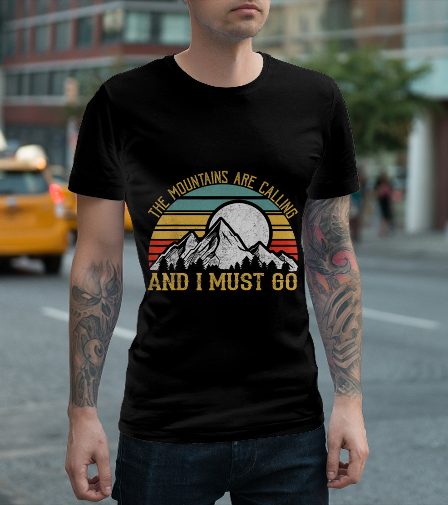 Vintage The Mountains Are Calling And I Must Go Retro Sunset Mountain T-Shirt