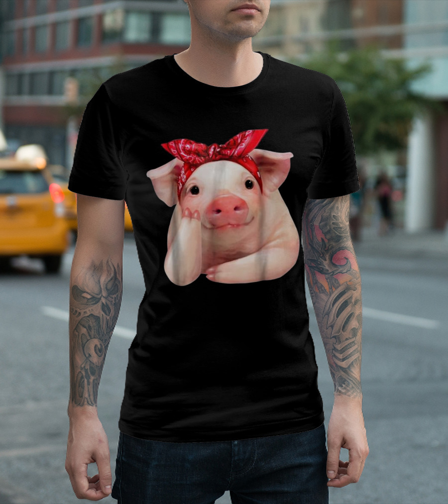 Red Bandanna Pig I Love Piggy Funny T-Shirt