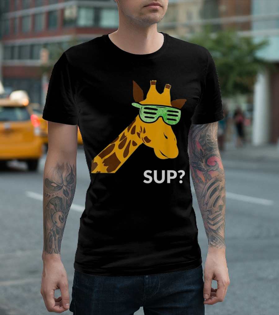 Giraffe Sup Funny Zoo Lovers Cool Green Sunglasses T-Shirt