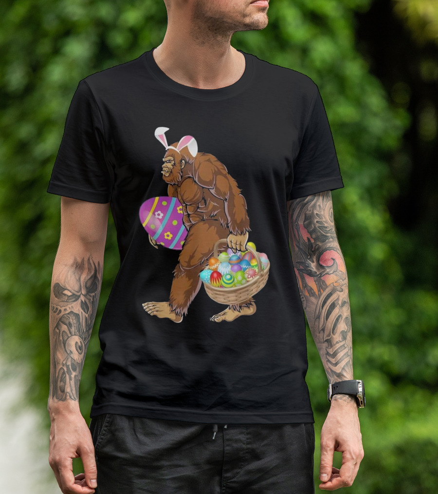 Funny Easter Bigfoot With Bunny Ears Holding Colorful Eggs T-Shirt